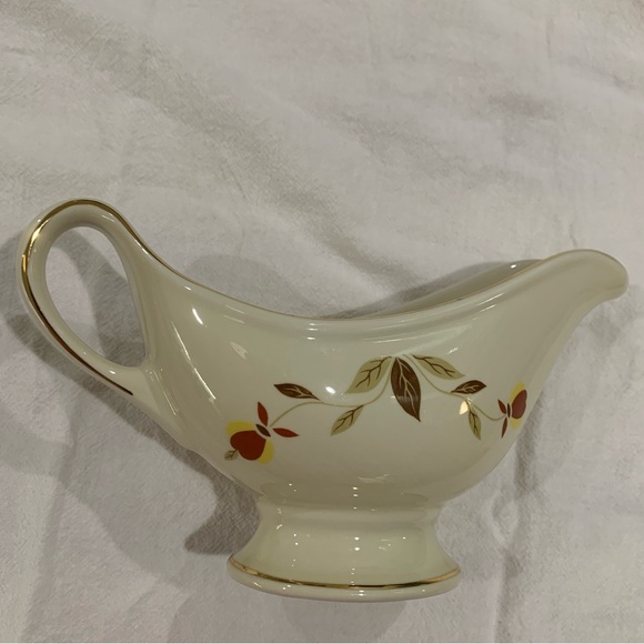 Hall’s China Autumn Leaf Open Sauce Boat - Picture 9 of 11